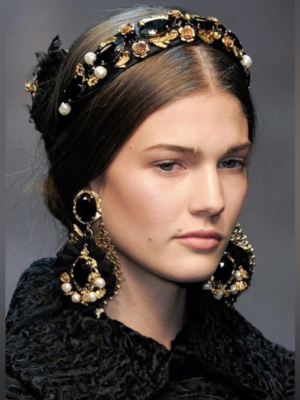 DOLCE & GABBANA Pearl Rose Embellished Headband - Picture 3 of 16